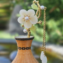 Load image into Gallery viewer, Vintage Cherry Blossoms Hairpin
